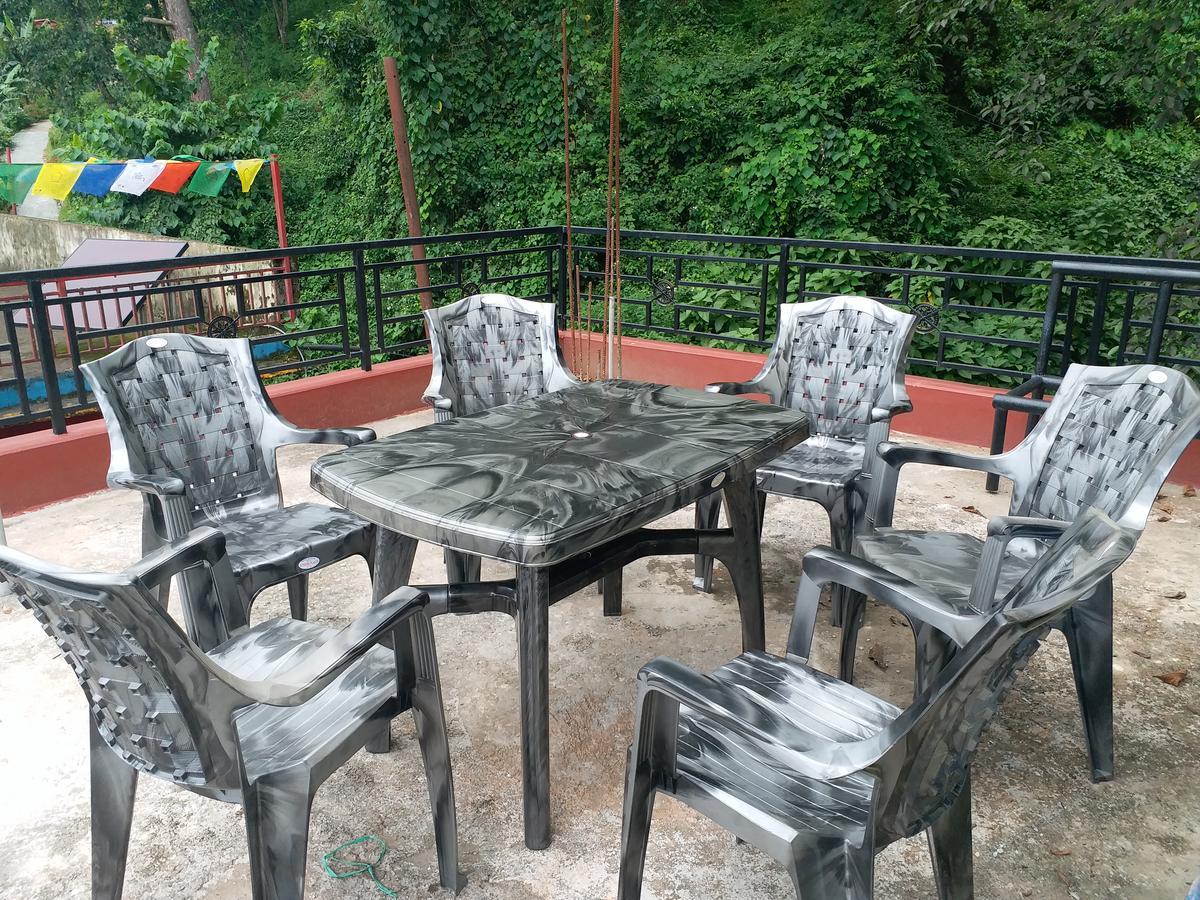 Bickey'S Homestay Pokhara Eksteriør billede