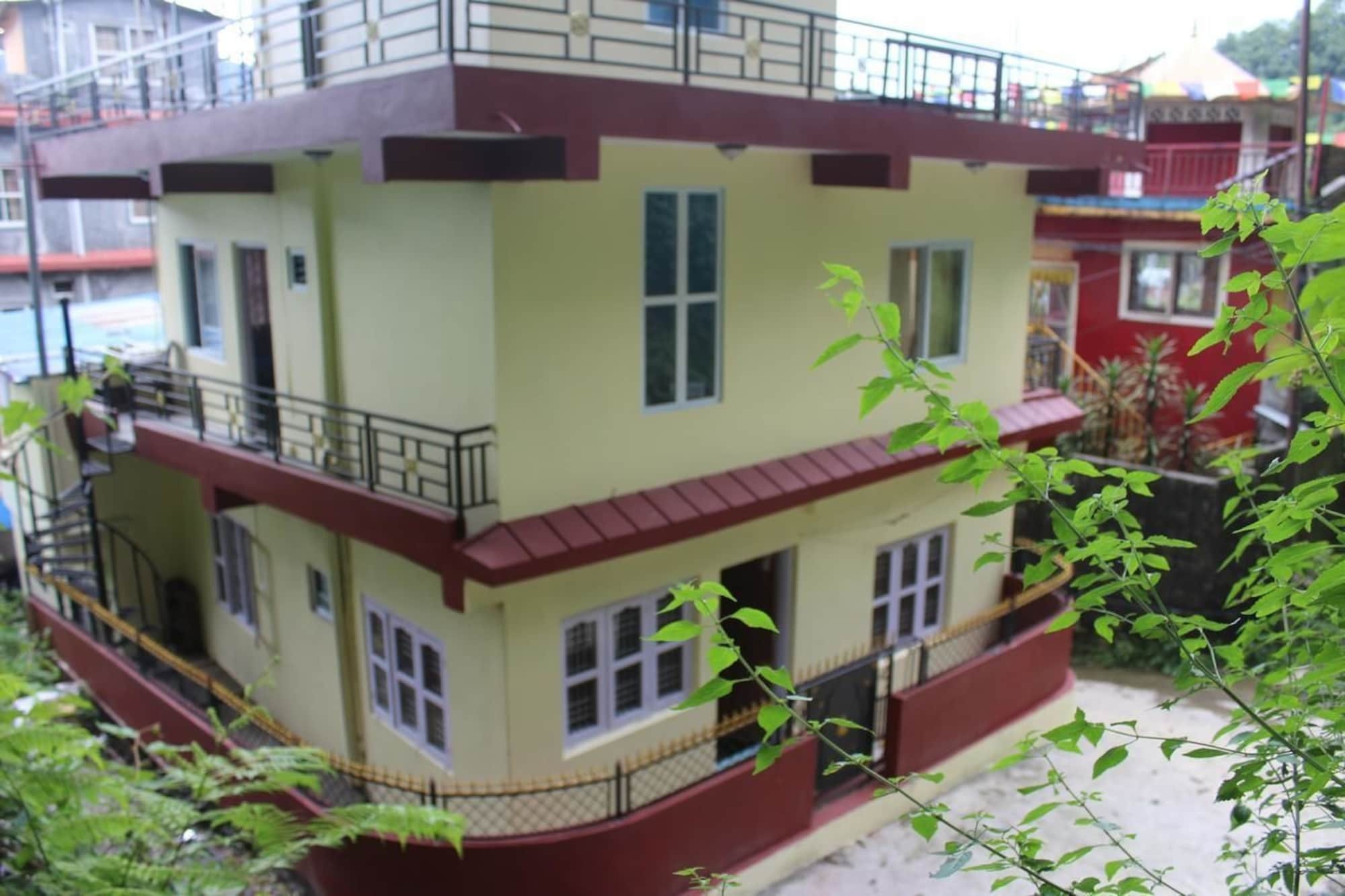 Bickey'S Homestay Pokhara Eksteriør billede